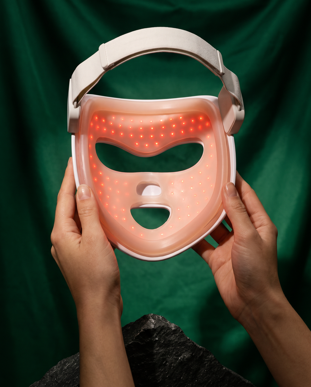 Skin-tracking LED Mask